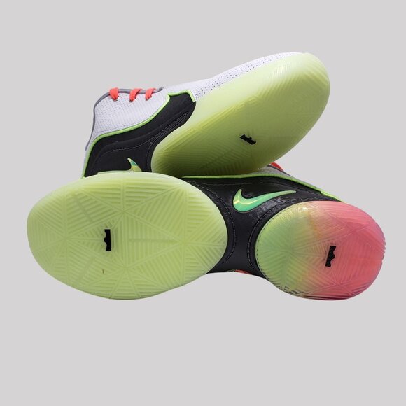 Nike Men's LeBron XXII Basketball Shoes Mens 9 - Picture 9 of 10